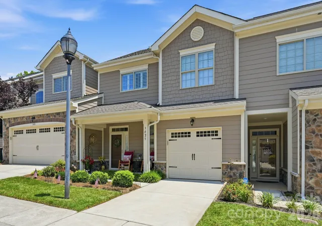 Photo 3 of Townhouse for sale at 3025 Callaway Ct, Cramerton, NC 28032 | MLS# 4401317 | Listing updated on 2026-08-12