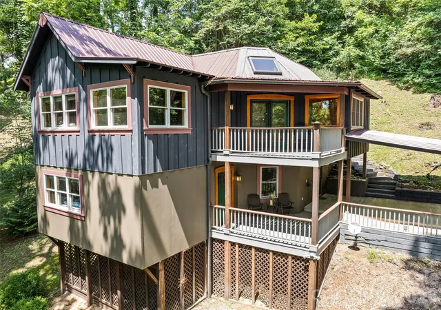 45th image of 145 Hiaway Trl, Clyde, NC 28721 | MLS# 4401337
