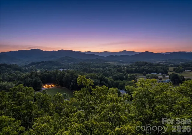 Photo 2 of Single family home for sale at 145 Hiaway Trl, Clyde, NC 28721 | MLS# 4401337 | Listing updated on 2026-09-27