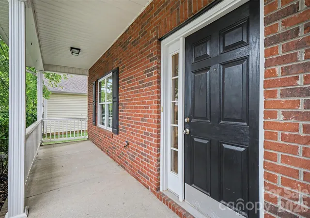 5th image of 2006 Cornflower Ln, Indian Trail, NC 28079 | MLS# 4401351