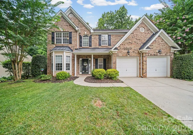 1st image of 1658 Lillywood Ln, Fort Mill, SC 29707 | MLS# 4401370