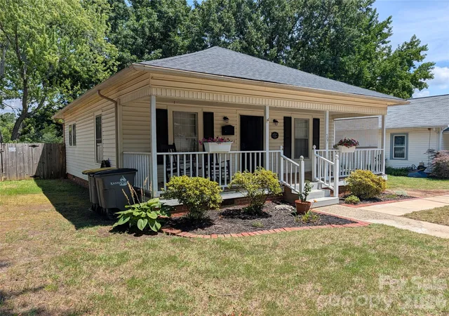 Homes for sale in Kannapolis, NC | 507 E 10th St, Kannapolis, NC 28083 | MLS# 4401406