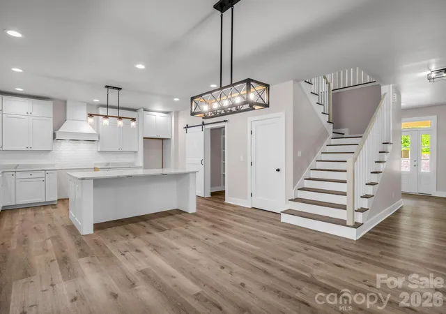 4th image of 42 Stone Crest Mountain Dr, Black Mountain, NC 28711 | MLS# 4401407