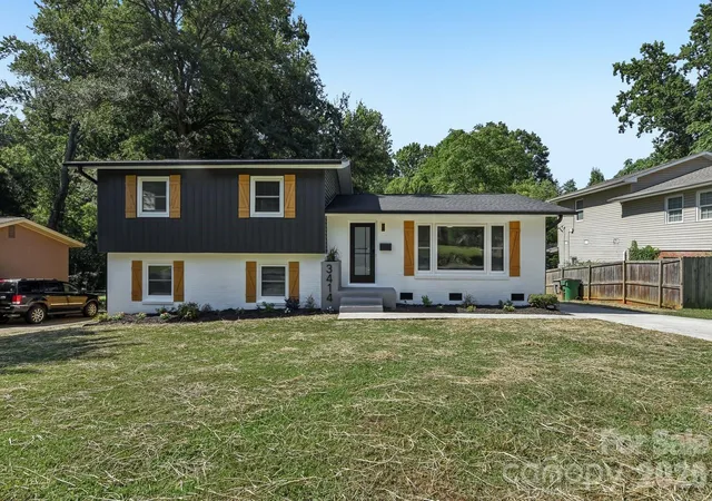 Photo 1 of Single family home for sale at 3414 Winterfield Pl, Charlotte, NC 28205 | MLS# 4401411 | Listing updated on 2026-08-24