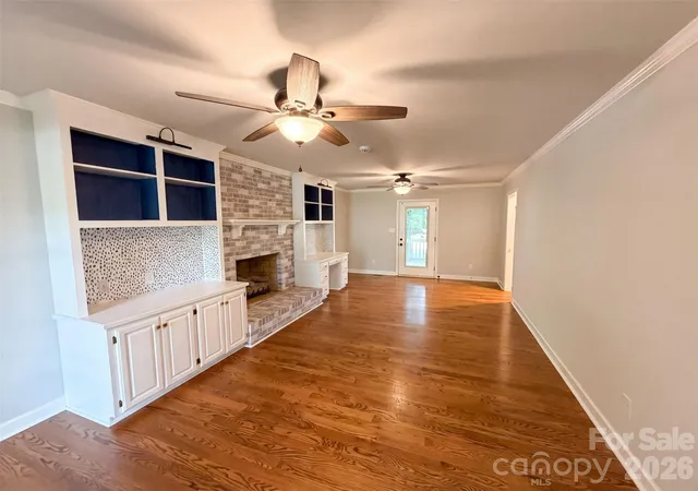 Photo 3 of Sale Pending at 4224 Old Frg Dr, Gastonia, NC 28056 | MLS# 4401415 | Listing updated on 2026-10-06