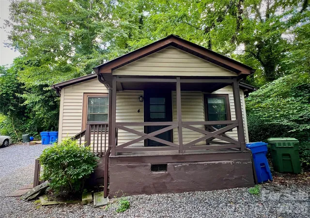 Homes for sale in Asheville, NC | 4 Arbutus Rd, Asheville, NC 28805 | MLS# 4401422