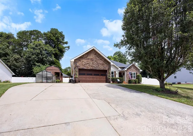 3rd image of 200 Brooks Dr, Stanley, NC 28164 | MLS# 4401431