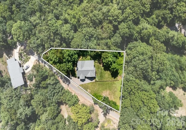 41st image of 204 Mostert Dr, Asheville, NC 28804 | MLS# 4401439