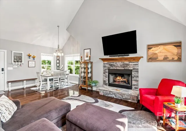 5th image of 204 Mostert Dr, Asheville, NC 28804 | MLS# 4401439