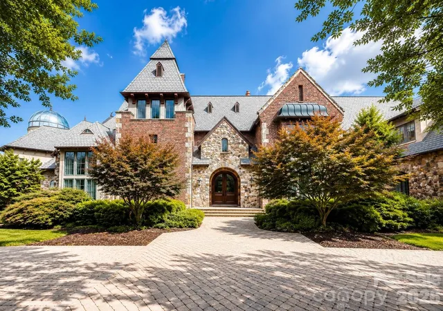 Photo 2 of Mansion for sale at 8600 Longview Clb Dr, Waxhaw, NC 28173 | MLS# 4401470 | Listing updated on 2026-10-02
