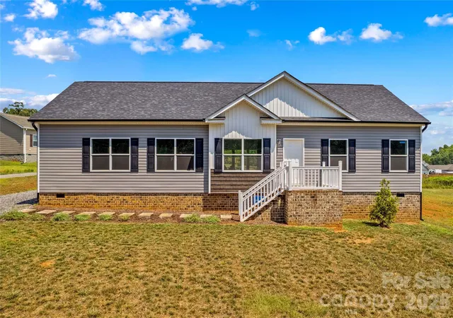 Homes for sale in Statesville, NC | 447 Lookout Dam Rd, Statesville, NC 28625 | MLS# 4401475