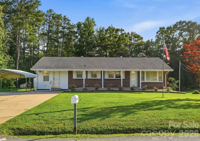 1st image of 112 Brookside Dr, Union, SC 29379 | MLS# 4401480