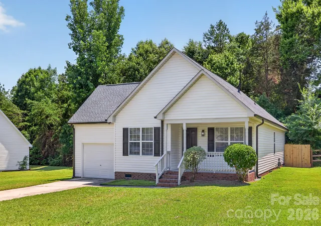 2nd image of 1001 Loch Lomond Cir, Concord, NC 28025 | MLS# 4401481