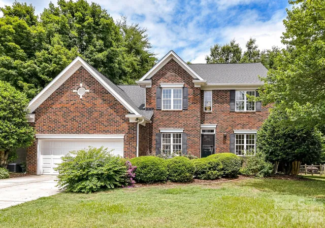 2nd image of 8505 Tintinhull Ln, Waxhaw, NC 28173 | MLS# 4401484