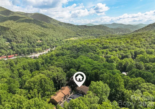 Photo 35 of Townhouse for sale at 37 George Cir, Maggie Valley, NC 28751 | MLS# 4401492 | Listing updated on 2026-08-12