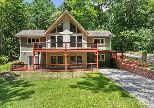 1st image of 82 Sunburst Dr, Waynesville, NC 28786 | MLS# 4401494