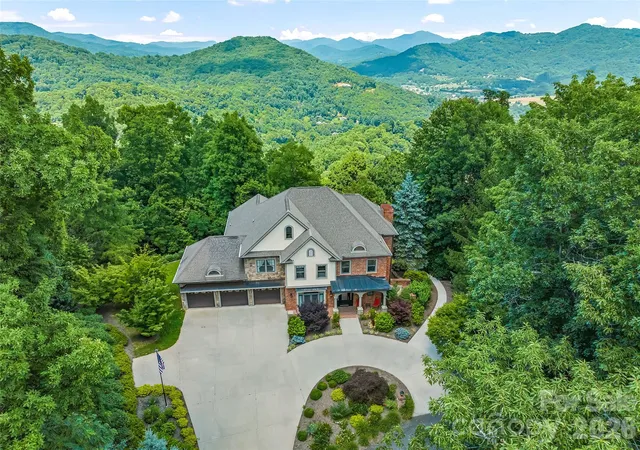 Photo 1 of Single family home for sale at 106 Coyote Ridge, Maggie Valley, NC 28751 | MLS# 4401502 | Listing updated on 2026-08-23