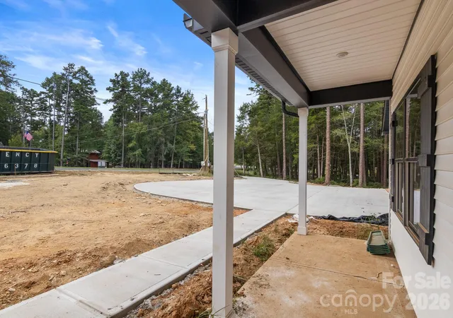 Photo 3 of Single family home for sale at 816 Winding Brk Rd, Monroe, NC 28112 | MLS# 4401503 | Listing updated on 2026-10-07