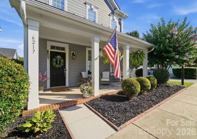 Photo 2 of Single family home for sale at 6217 Hove Rd, Mint Hill, NC 28227 | MLS# 4401509 | Listing updated on 2026-10-07