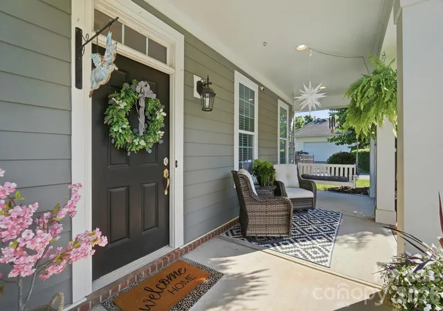 Photo 3 of Single family home for sale at 6217 Hove Rd, Mint Hill, NC 28227 | MLS# 4401509 | Listing updated on 2026-10-07