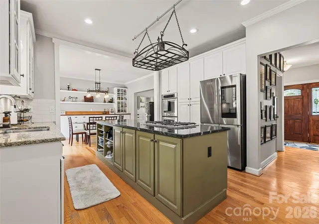 Photo 4 of Single family home for sale at 3375 Blue Jay Pass, Fort Mill, SC 29708 | MLS# 4401520 | Listing updated on 2026-08-02