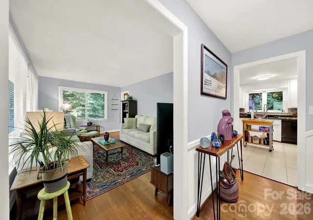 Photo 2 of Single family home for sale at 2311 Laurelwood Cir, Charlotte, NC 28214 | MLS# 4401523 | Listing updated on 2026-08-11