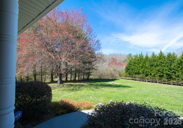 Homes for sale in Horse Shoe, NC | 43 Evan Tyler Ln, Horse Shoe, NC 28742 | MLS# 4401532