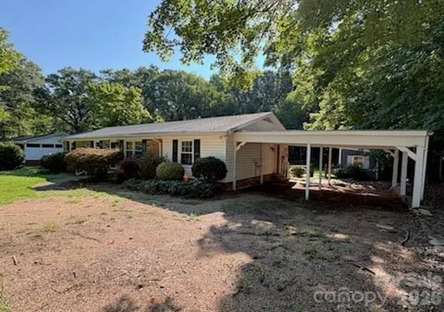 Homes for sale in Harrisburg, NC | 6081 Cambridge Dr, Harrisburg, NC 28075 | MLS# 4401546