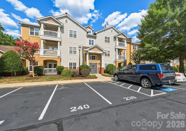 Homes for sale in Charlotte, NC | 16409 Golden River Ln, Charlotte, NC 28277 | MLS# 4401552