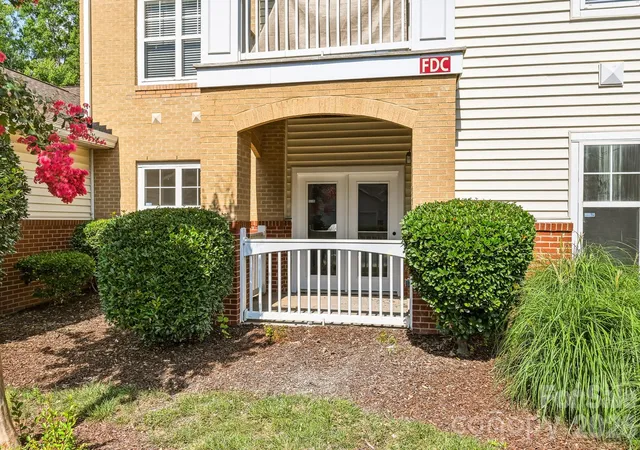 Homes for sale in Charlotte, NC | 16409 Golden River Ln, Charlotte, NC 28277 | MLS# 4401552