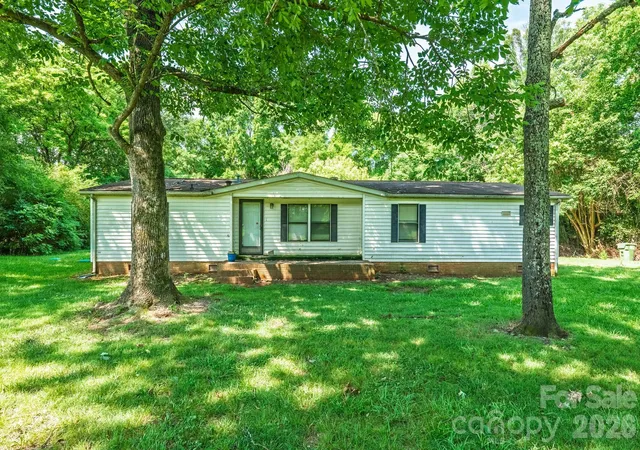 Homes for sale in Charlotte, NC | 11101 Coble Rd, Charlotte, NC 28227 | MLS# 4401595