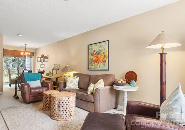 Photo 4 of Townhouse for sale at 11549 Retriever Way, Charlotte, NC 28269 | MLS# 4401598 | Listing updated on 2026-09-15