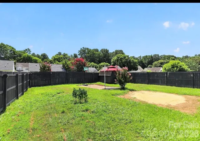 Photo 37 of Single family home for sale at 6033 Mary Blair Ln, Charlotte, NC 28214 | MLS# 4401622 | Listing updated on 2026-08-23