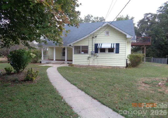 Single family home for sale at 5 Ferguson St, Granite Falls, NC 28630 | MLS# 4401624