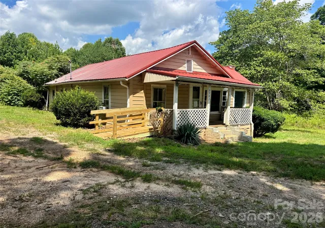 Homes for sale in Taylorsville, NC | 7387 Millersville Rd, Taylorsville, NC 28681 | MLS# 4401626