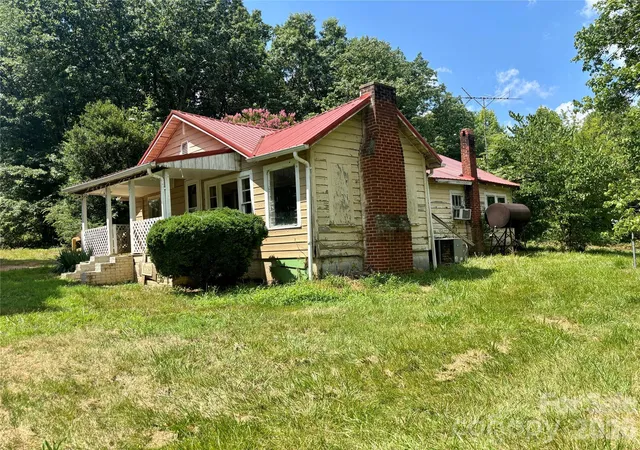 Homes for sale in Taylorsville, NC | 7387 Millersville Rd, Taylorsville, NC 28681 | MLS# 4401626