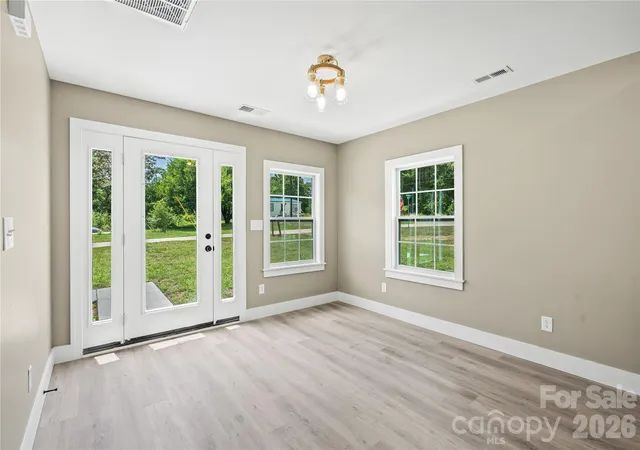 Photo 4 of Single family home for sale at 724 Webber Ave, Chester, SC 29706 | MLS# 4401640 | Listing updated on 2026-07-21