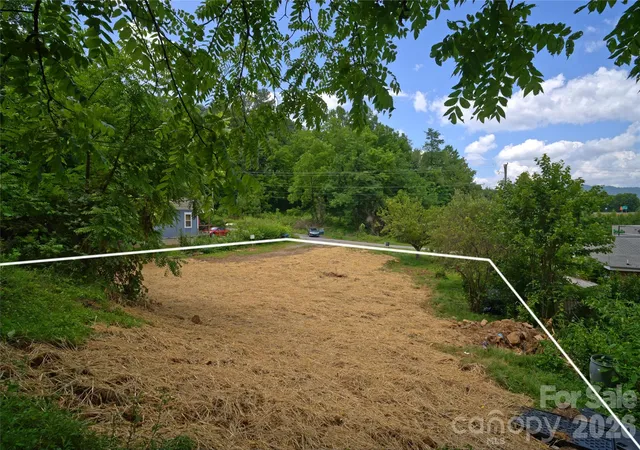 5th image of 205 Frazier St, Waynesville, NC 28786 | MLS# 4401642