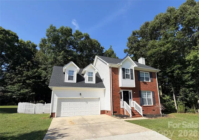 Photo 2 of Single family home for sale at 3101 Beech Ct, Indian Trail, NC 28079 | MLS# 4401645 | Listing updated on 2026-09-17