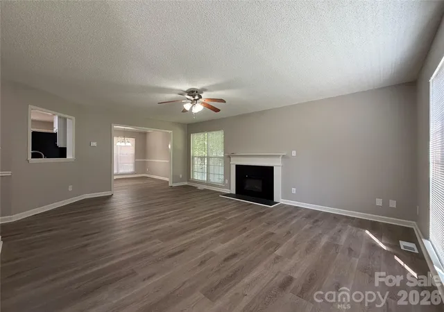 Photo 3 of Single family home for sale at 3101 Beech Ct, Indian Trail, NC 28079 | MLS# 4401645 | Listing updated on 2026-09-17