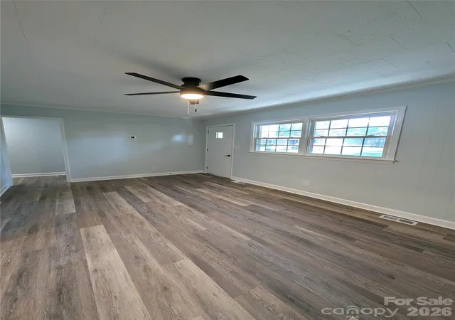 Photo 3 of Single family home for sale at 9207 Elgin Dr, Charlotte, NC 28214 | MLS# 4401691 | Listing updated on 2026-10-27