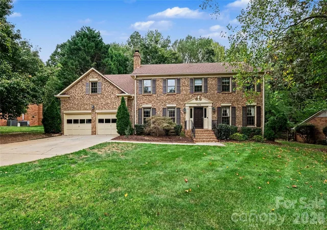Photo 1 of Single family home for sale at 7615 Quail Hl Rd, Charlotte, NC 28210 | MLS# 4401701 | Listing updated on 2026-10-15