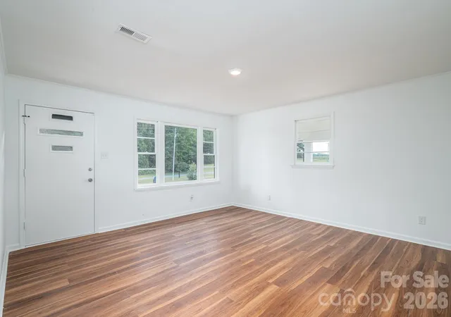 5th image of 3331 Hog Hill Rd, Vale, NC 28168 | MLS# 4401712
