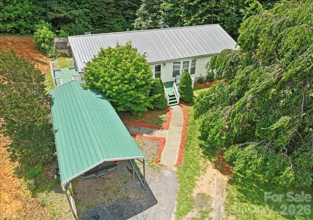 37th image of 98 Cardinal Ln, Burnsville, NC 28714 | MLS# 4401748