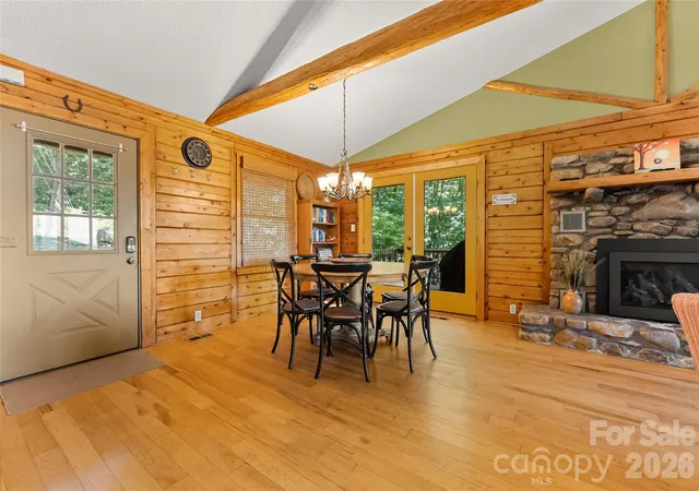 Photo 3 of Single family home for sale at 26 Burnt Ridge Trl, Black Mountain, NC 28711 | MLS# 4401764 | Listing updated on 2026-09-30