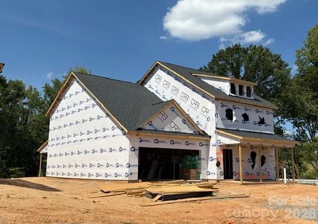 Photo 3 of Single family home for sale at 136 Worrells River Rd, Belmont, NC 28012 | MLS# 4401766 | Listing updated on 2026-10-04