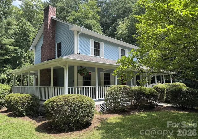 3rd image of 1064 Maplewood Ct, Hendersonville, NC 28791 | MLS# 4401789