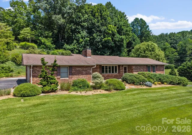 1st image of 44 Green Dr, Waynesville, NC 28785 | MLS# 4401809