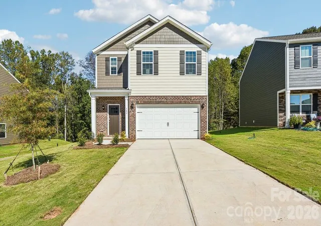 Photo 1 of Single family home for sale at 580 Dazzle Loop, Newton, NC 28568 | MLS# 4401845 | Listing updated on 2026-10-09