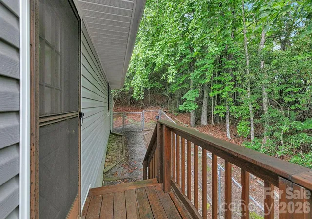 Homes for sale in Cedar Mountain, NC | 108 Easy St, Cedar Mountain, NC 28718 | MLS# 4401846